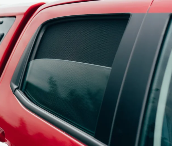 Car Shades Sun protection Isuzu D-Max rear door window