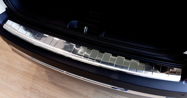 Jeep Cherokee Edelstahl Ladekantenschutz