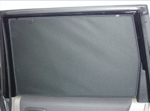 Preview: Car shades Sonnenschutz Nissan X-Trail T30 Tür hinten
