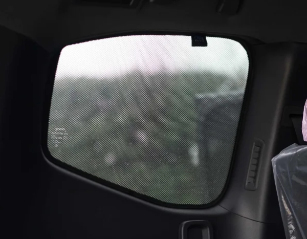 Preview: Car shades Sonnenschutz Toyota Land Cruiser J30 Seitenscheibe hinten