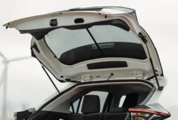 Car Shades Sun protection Toyota Yaris Cross tailgate