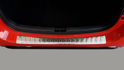 Preview: EDELSTAHL ladekantenschutz edelstahl Toyota Yaris XPA1