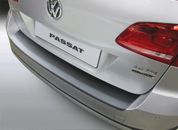 Rearguard Bumper protection VW Passat Estate (B8) 01.2015-