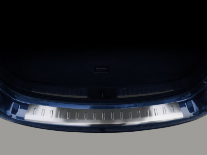 Preview: EDELSTAHL ladekantenschutz edelstahl Toyota Avensis Kombi T25