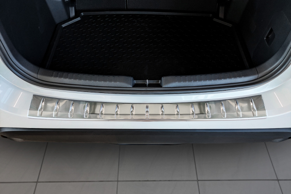Mazda 2 KB Edelstahl Ladekantenschutz