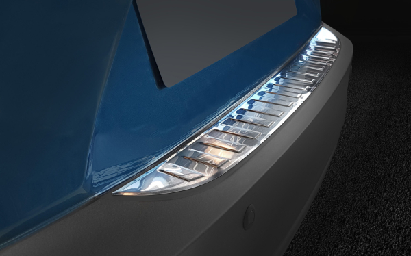 Edelstahl Ladekantenschutz Mazda CX-3