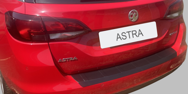 Loading sill protection Opel Astra K sports tourer ripped