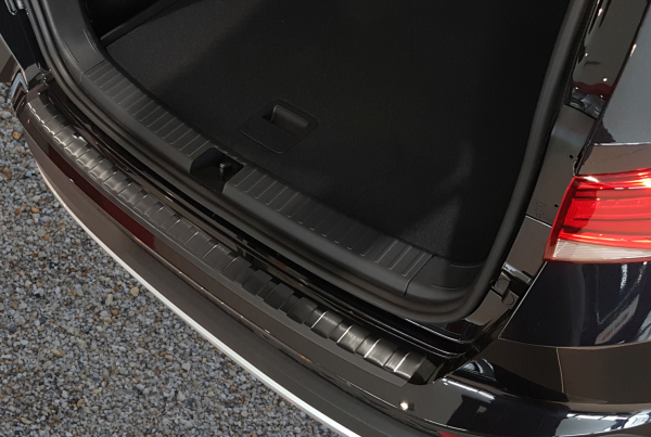 Edelstahl Ladekantenschutz Seat Ateca