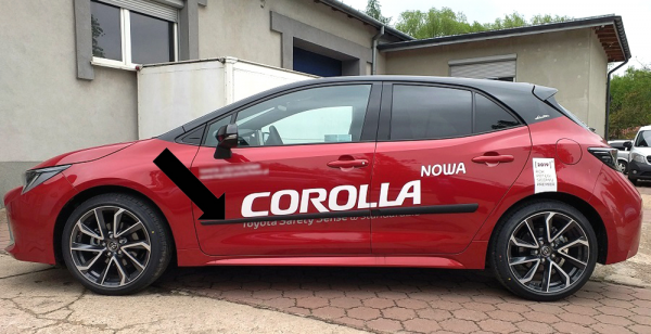 Seitenschutzleisten Toyota Corolla (E210)