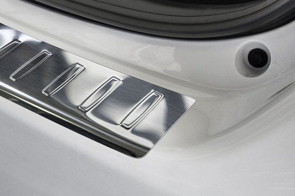 EDELSTAHL ladekantenschutz edelstahl Toyota Yaris XP13